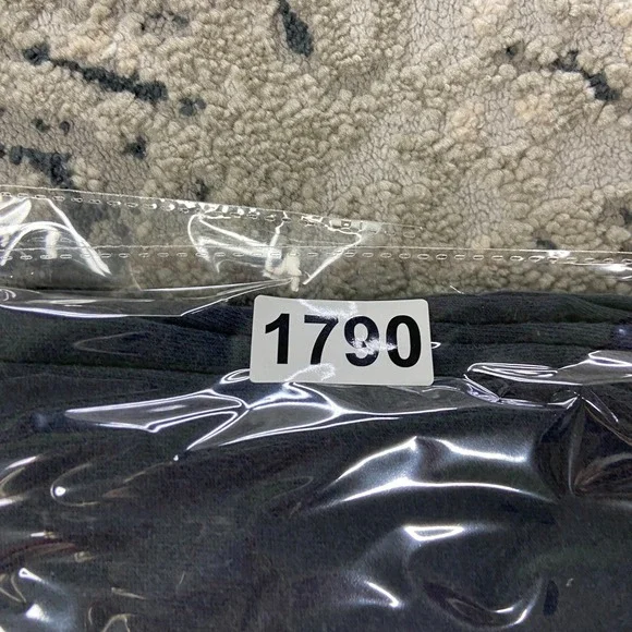 Under Armour Baggy Sweatpants Small Black Fleece Lined Drawstring Flat Front - Picture 9 of 9